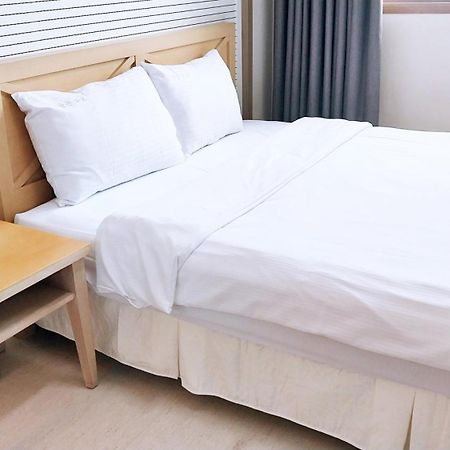 Golden Park Hotel Jeju Eksteriør billede